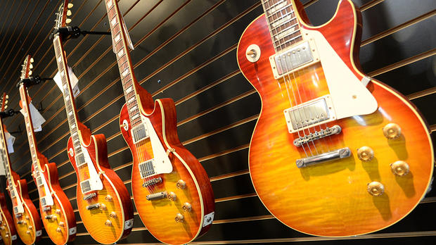 Gibson guitars 