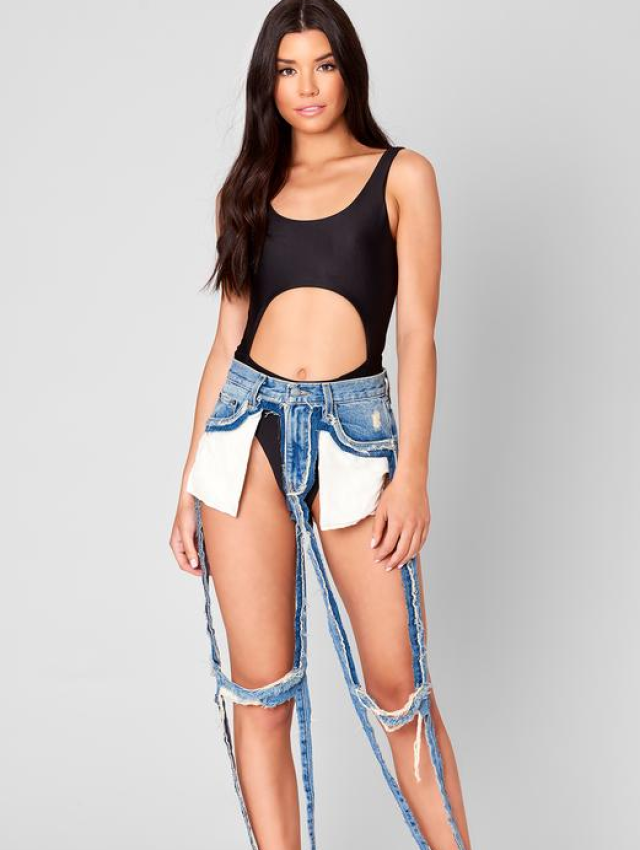 Denim brand debuts extreme cut out jeans for $168 – and the internet  can't believe it - CBS News