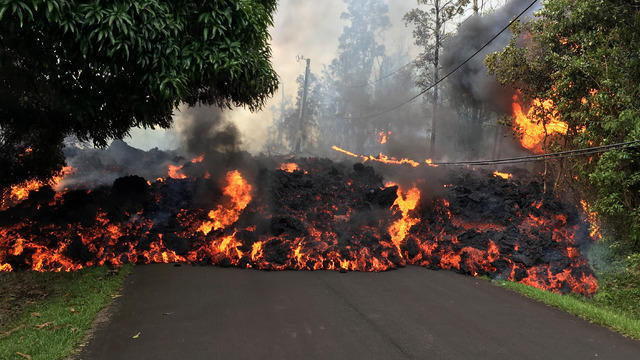 cbsn-fusion-hawaii-lava-volcano-kilauea-evacuation-homes-destroyed-thumbnail-1563533-640x360.jpg 