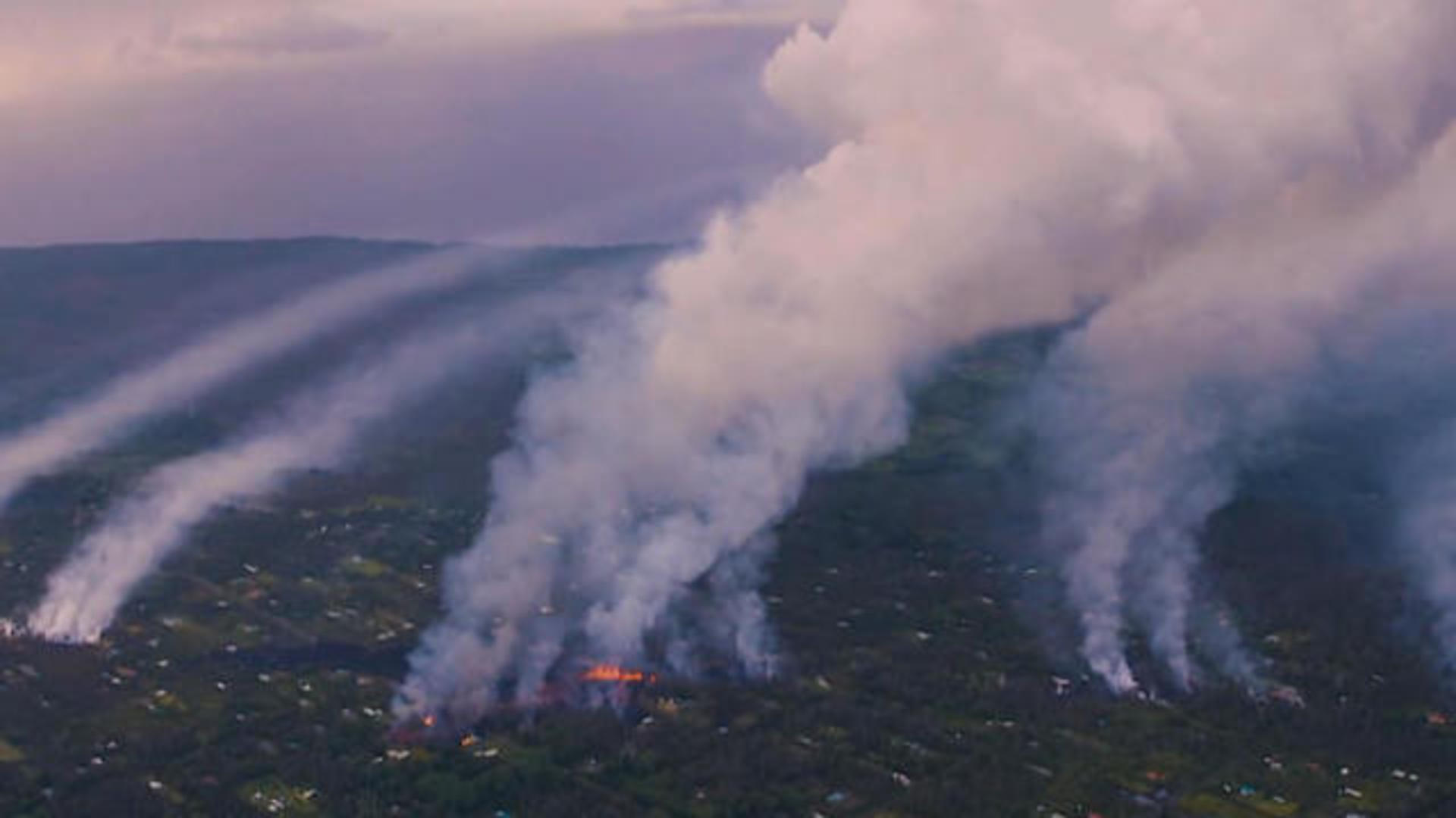 Toxic fumes from lava flow cause new concerns in Hawaii