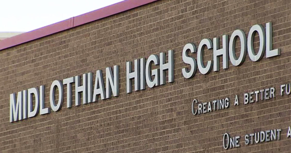 Midlothian High School under hold after report of threatening language