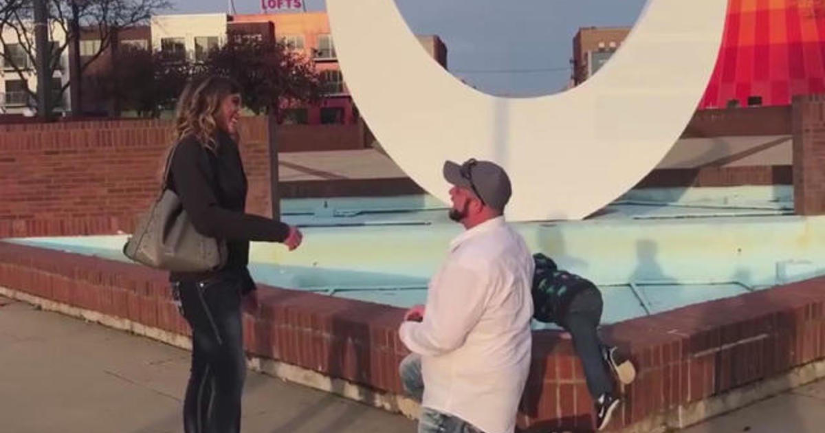 Son Steals The Show By Peeing In Background Of Mom S Proposal Video