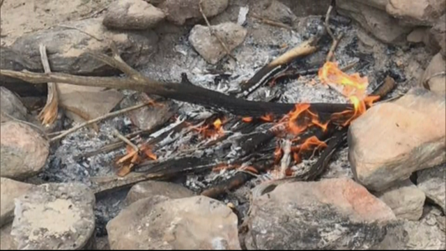 campfires-banned-6pkg-transfer_frame_810.png 