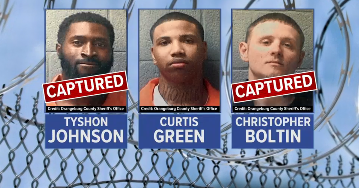 Second escaped S.C. inmate captured; third remains on the run - CBS News