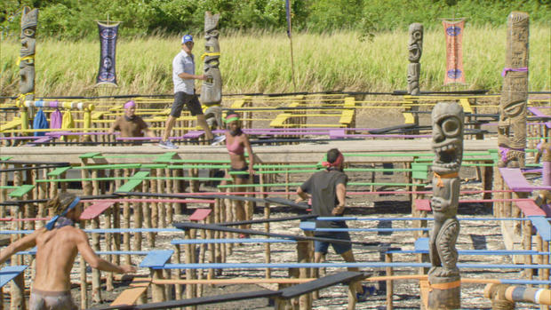 Jeff Probst watches the final Survivors compete for Immunity 