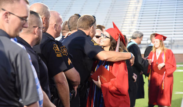 Grapevine Police surprise graduation 