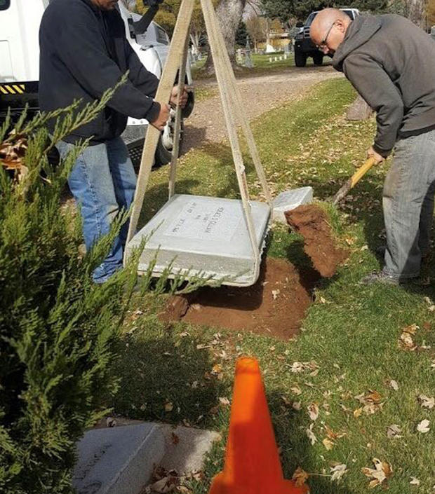 grave - glenwood springs american legion veteran gravestone 