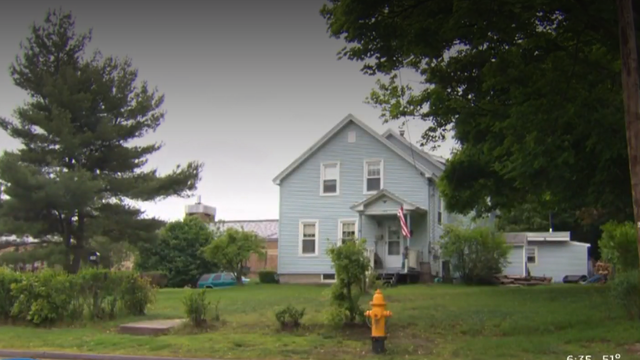 worcester-masschusetts-fire-pit-death-2018-05-28.png 