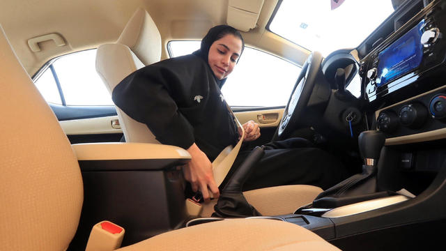 Saudi Women Driving 