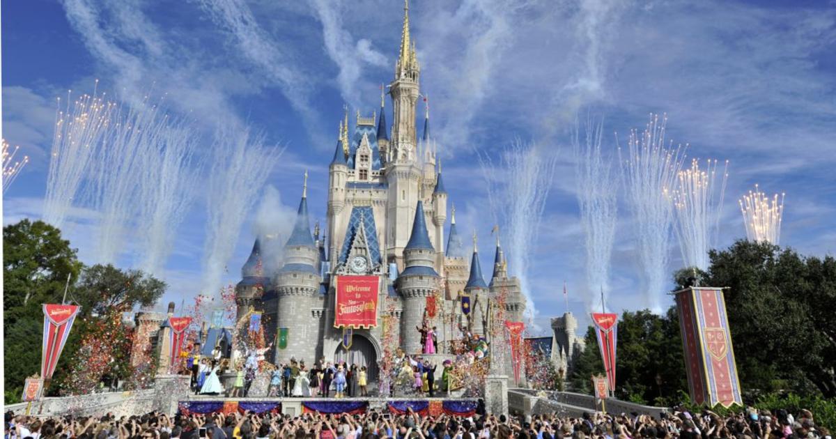 BREAKING: Plastic Straw Ban Now in Effect for Walt Disney World
