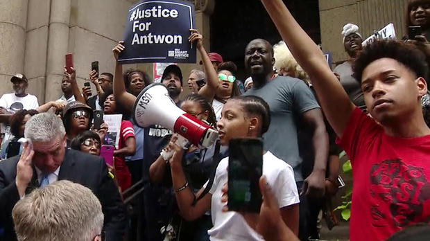 antwon rose protest pittsburgh 