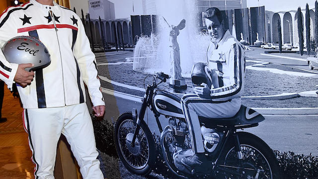 evel-knievel-586878408.jpg 