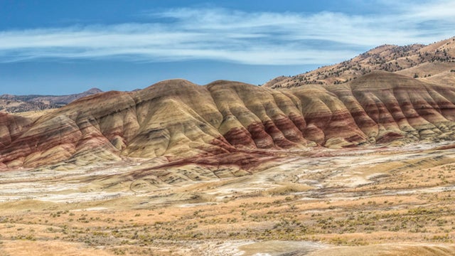 painted-hills-oregon-panorama-marcy-starnes-promo.jpg 