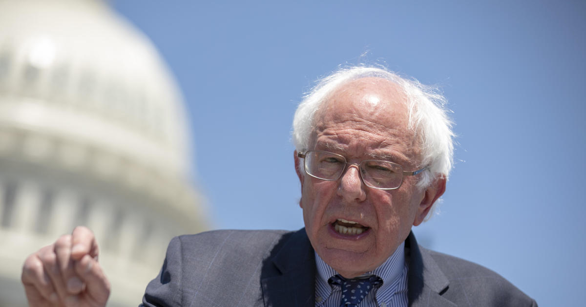 Bernie Sanders Addresses Campaign Sexism And Harassment Claims Cbs News 
