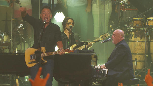 billy-joel-at-msg-with-bruce-springsteen-620.jpg 
