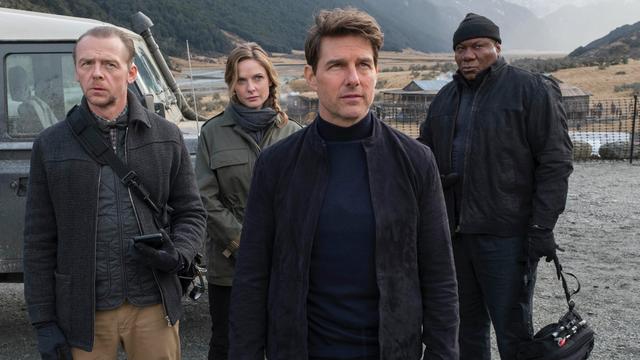 simon-pegg-rebecca-ferguson-tom-cruise-and-ving-rhames-in-mission-impossible-6.jpg 