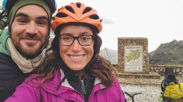 tajikistan-cyclists.jpg 