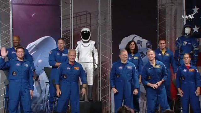 cbsn-fusion-nasa-astronauts-commercial-spacecraft-spacex-boeing-space-station-thumbnail-1627218-640x360.jpg 