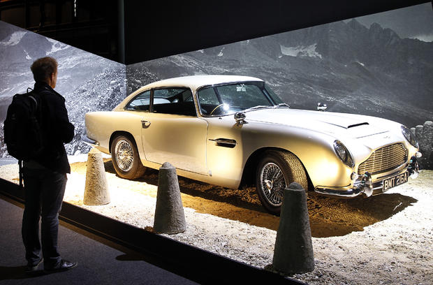 "James Bond 007" : Paris Exhibition At La Villette 