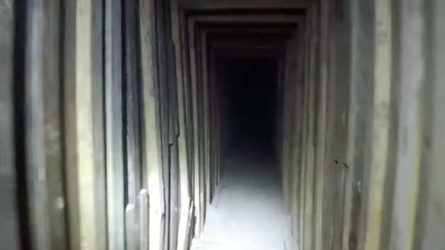 tunnel1.png 