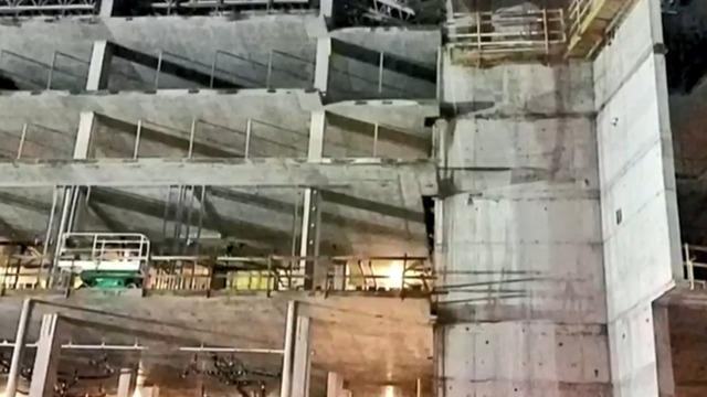 cbsn-fusion-scaffolding-collapse-kills-two-workers-in-florida-thumbnail-1646405-640x360.jpg 