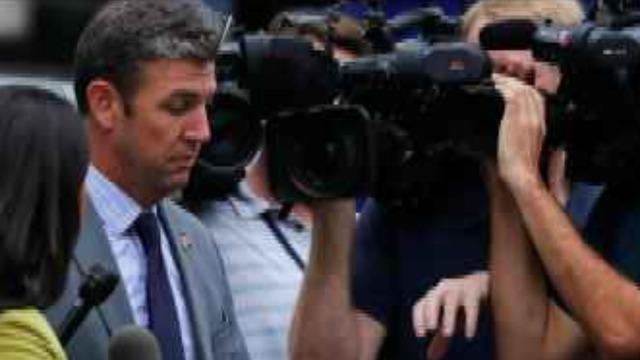 cbsn-fusion-pres-trump-criticizes-jeff-sessions-over-the-indictment-of-congressman-duncan-hunter-thumbnail-1650445-640x360.jpg 
