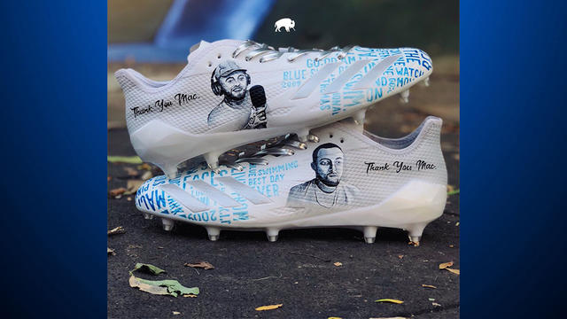 Steelers' James Conner Honors Mac Miller With Custom Cleats - CBS