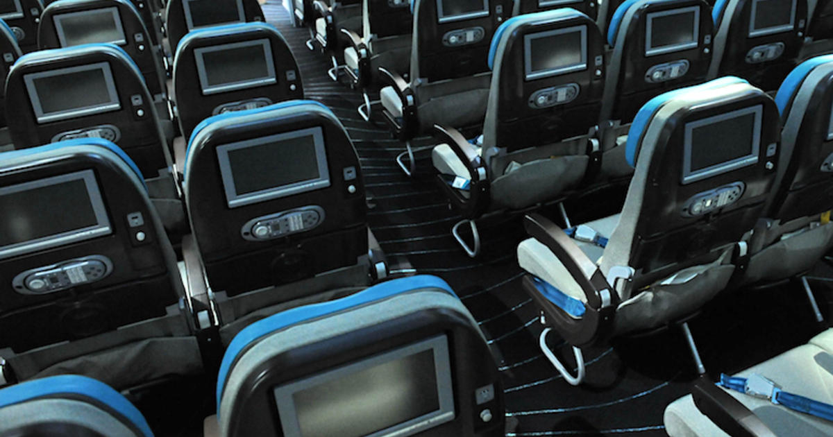 As airlines charge for better seats, families who want to sit together might get a break