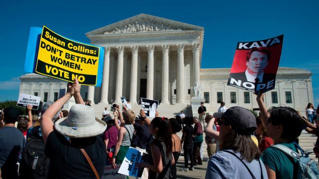 kavanaugh_protest_dc_1045651916.jpg 