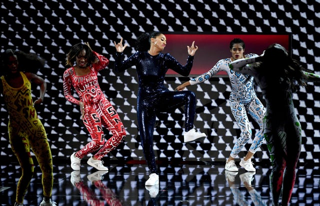 2018 American Music Awards - Fixed Show 