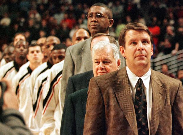 Chicago Bulls coaching staff, head coach Tim Floyd 