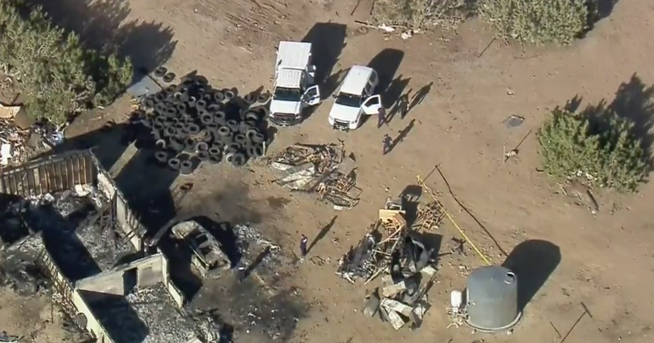 Remains Found Near Burned House In Antelope Valley - CBS Los Angeles