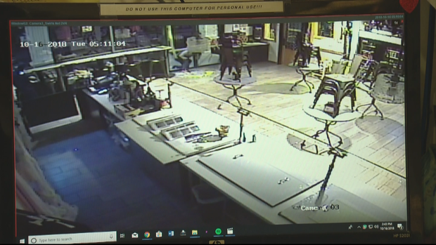 MORE SMASH AND GRABS 5PKG.transfer_frame_398