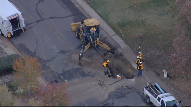 park-hill-water-main-break-12vo_frame_284.jpg 