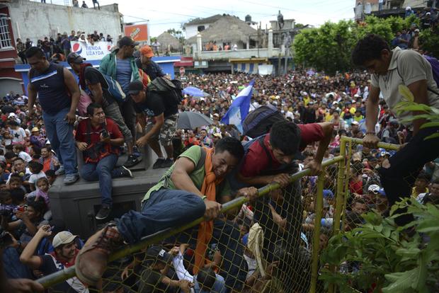 APTOPIX Central America Migrant Caravan 