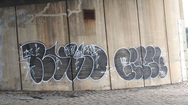 graffiti.jpg 