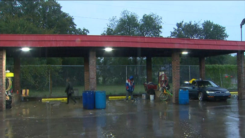 Dallas Leaders Want To Shut Down Car Wash They Say Attracts Crime CBS
