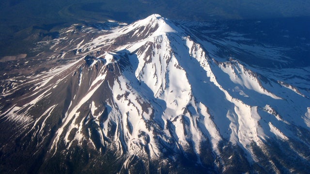 mtshasta_aerial.jpg 