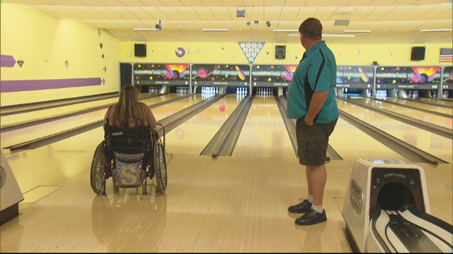 bowling-alley-6pkg_frame_99.png 
