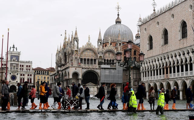 Venice high water flooding 