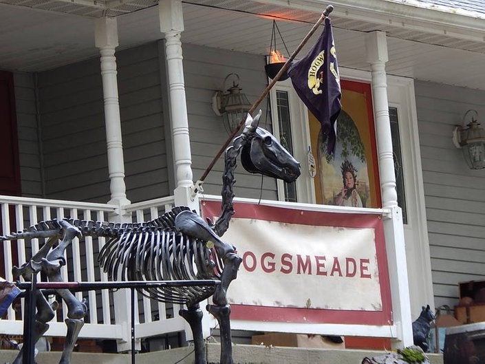 Harry Potter House In Ellicott City Gets Decked Out For Halloween CBS