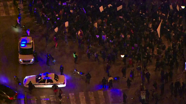 181108-protests-chicago-02.png 