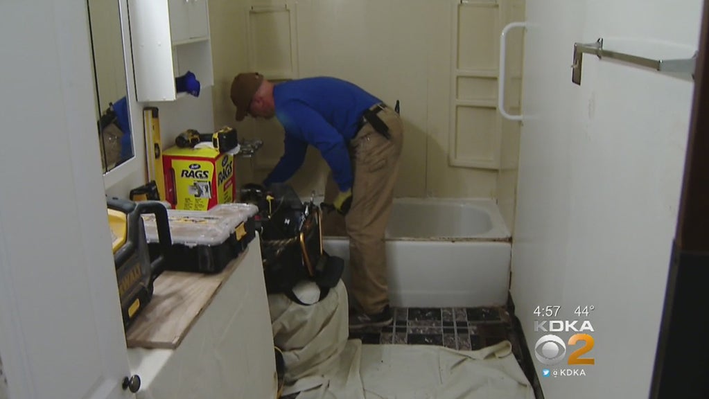 Veteran Gets New Bathroom Through Baths For The Brave Program - CBS ...