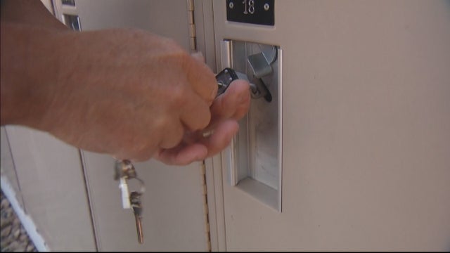 homeless-lockers-lawsuit-5pkg_frame_731.jpg 
