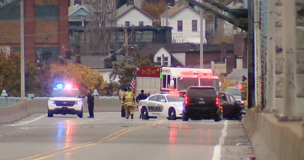 1 Killed, 2 Injured In McKees Rocks Bridge Crash CBS Pittsburgh