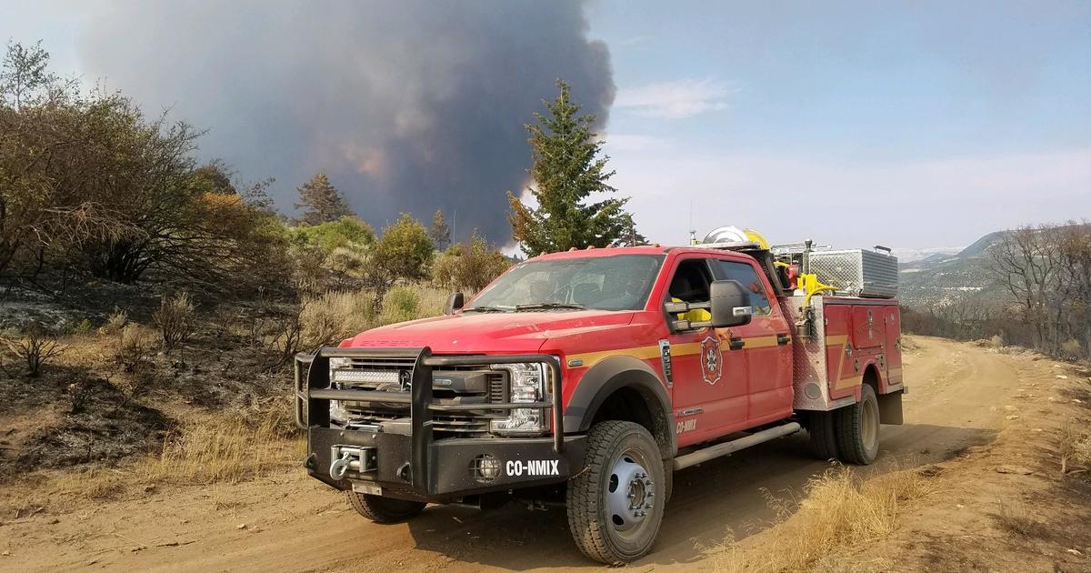 Colorado Firefighters Depart For Destructive Fire In Northern ...