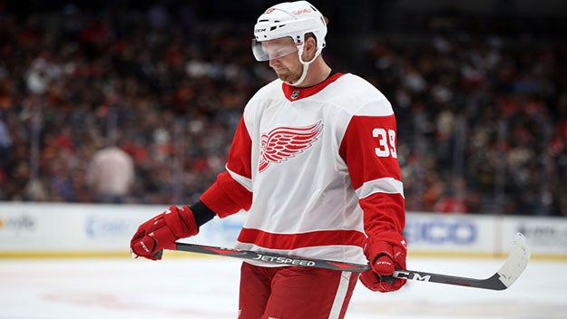 mantha.jpg 