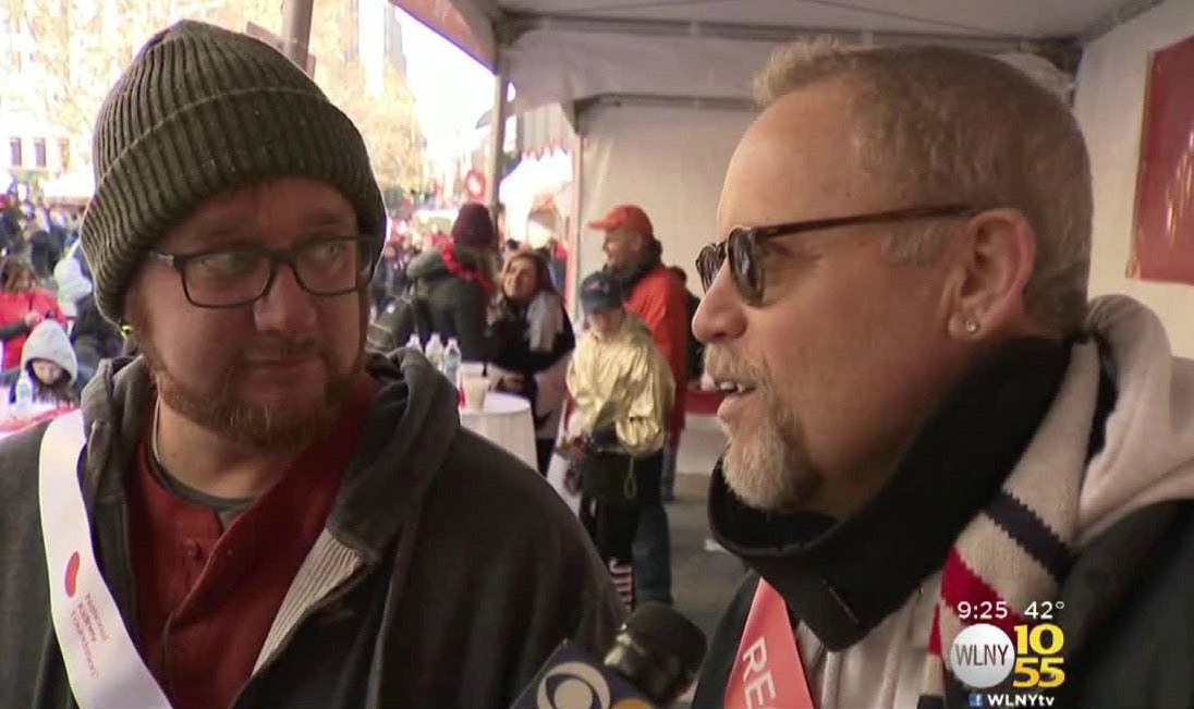Kidney Recipient Reunites With Donor To Walk For A Great Cause - CBS ...