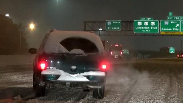 cbsn-fusion-winter-storm-turns-deadly-on-the-roads-knocks-out-power-to-thousands-thumbnail-1713382-640x360.jpg 