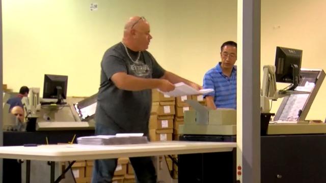 cbsn-fusion-election-workers-go-down-to-the-wire-to-complete-florida-recounts-thumbnail-1712347-640x360.jpg 